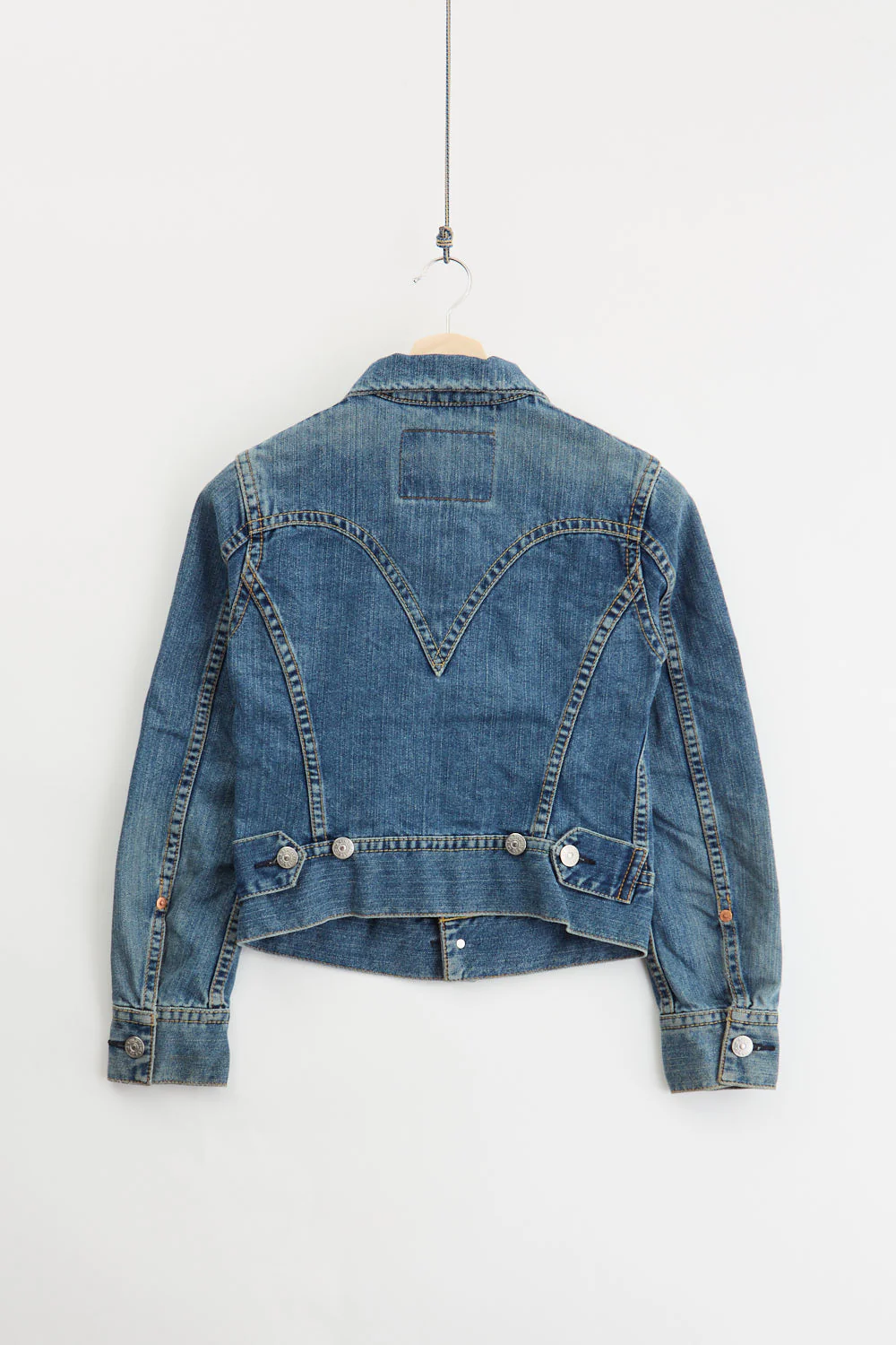 Y2K Levi's Hello Kitty trucker jacket (S) - Image 2