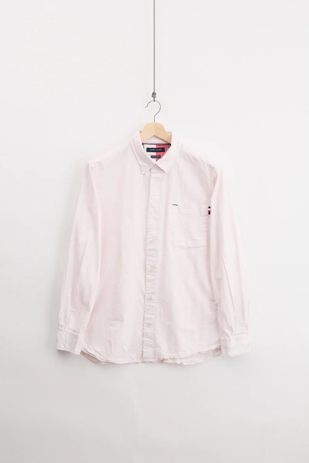 Tommy Hilfiger shirt (L)
