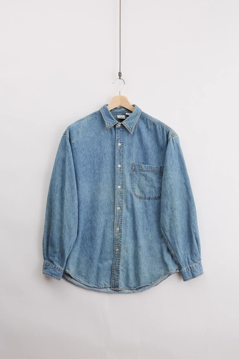 90's Disney Denim Shirt (L)