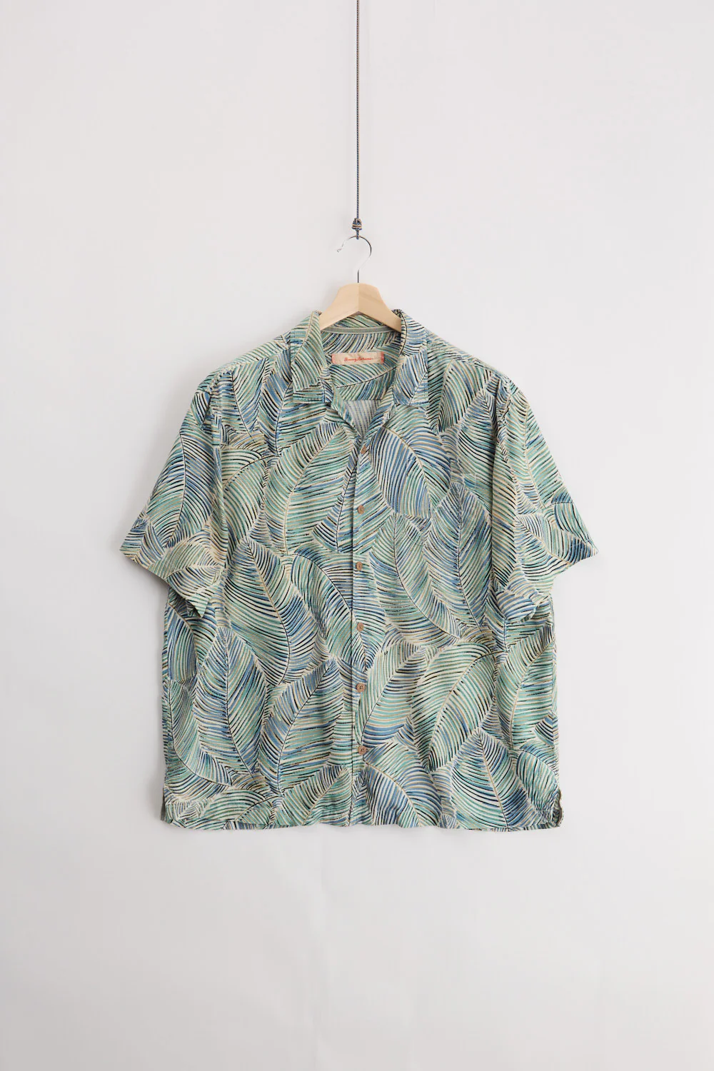 Tommy Bahama Silk Shirt (XL)