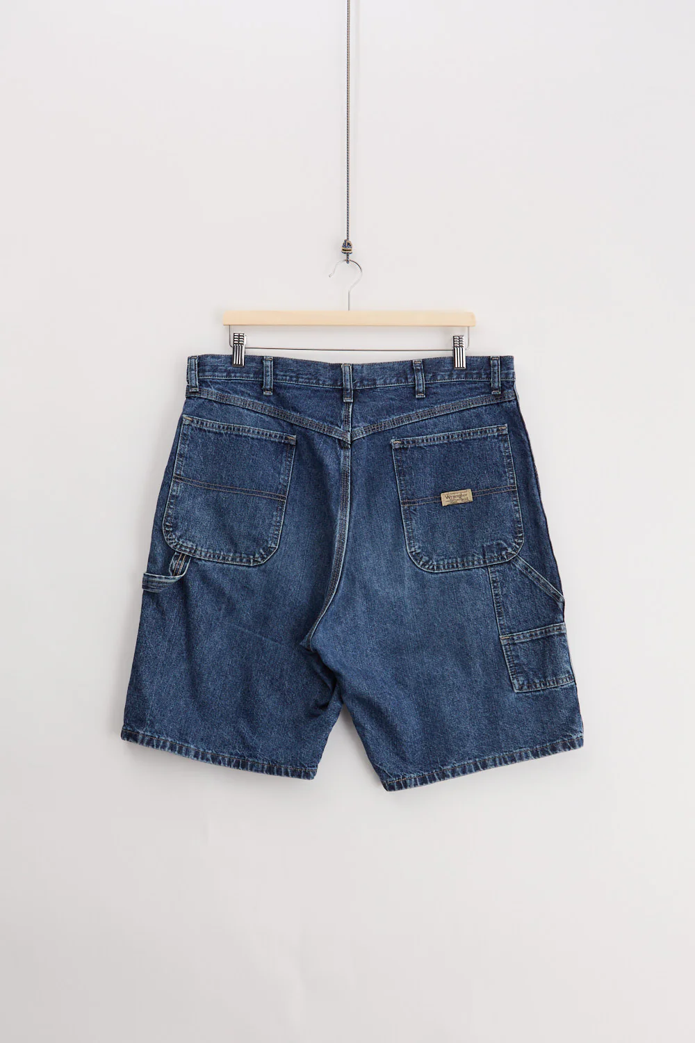 Wrangler Carpenter Denim Shorts (W36) - Image 2