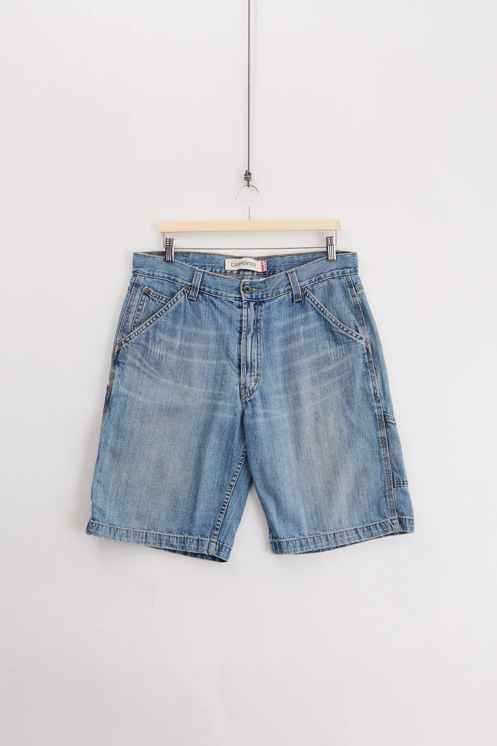 Levi's Carpenter Denim Shorts (W34)