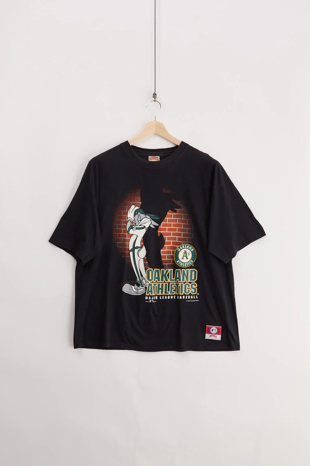 1996 Oakland Athletics Loony Toons Tee (XL)