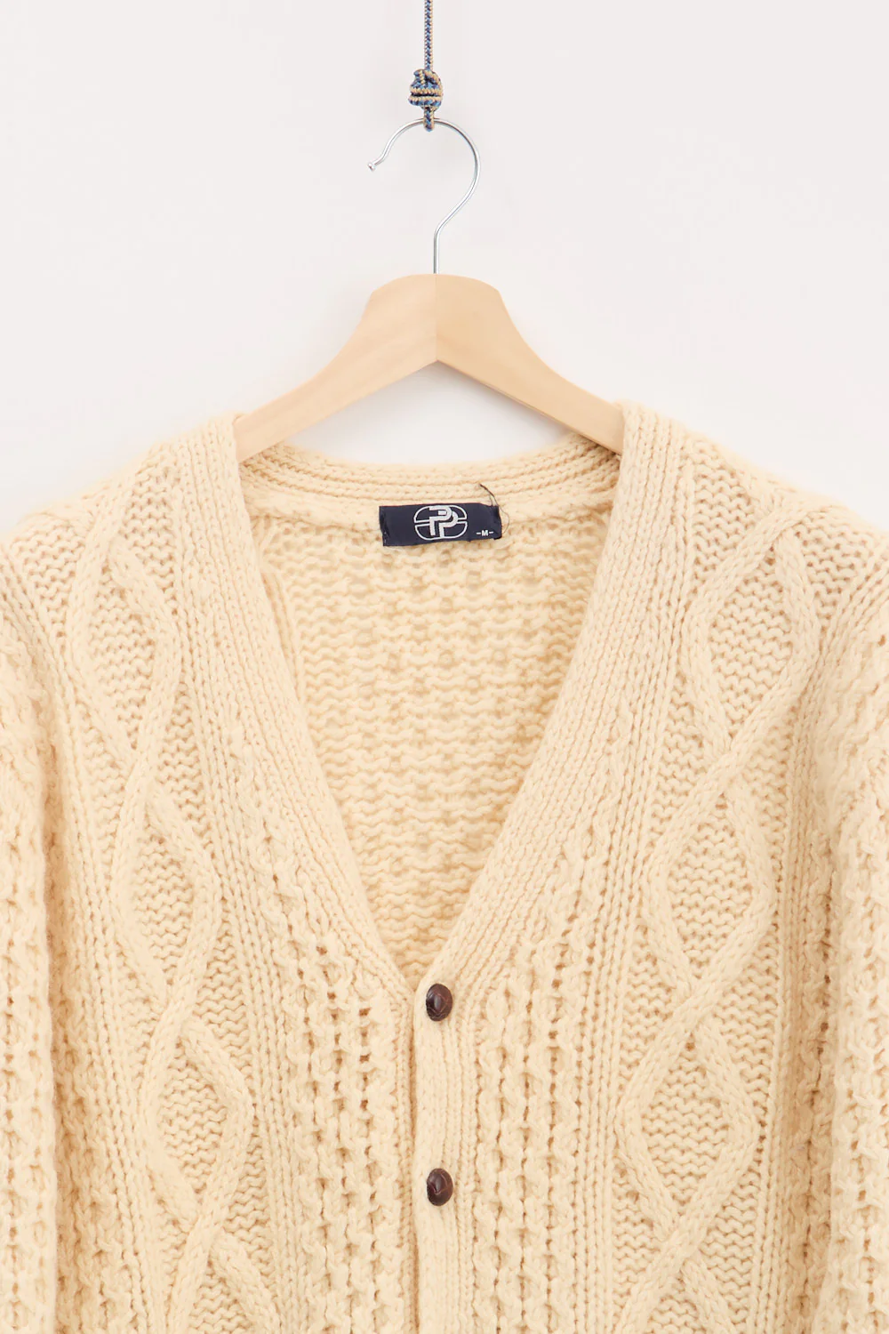 Traditional Knit Cardigan (M) - Image 2