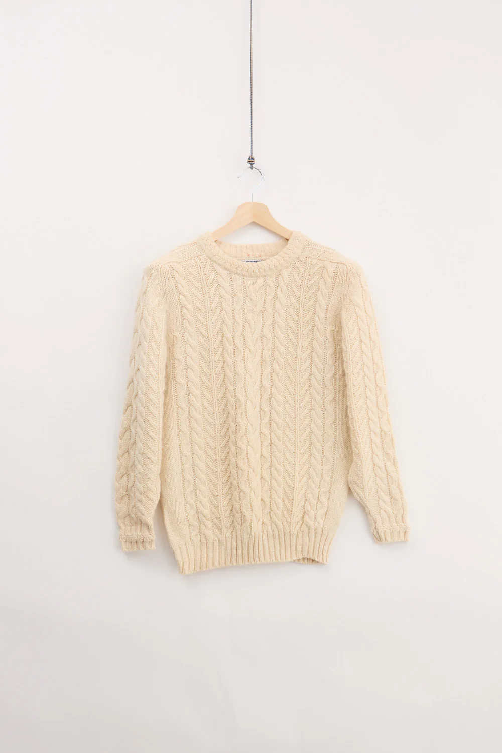 Traditional Knit Sweater (M)