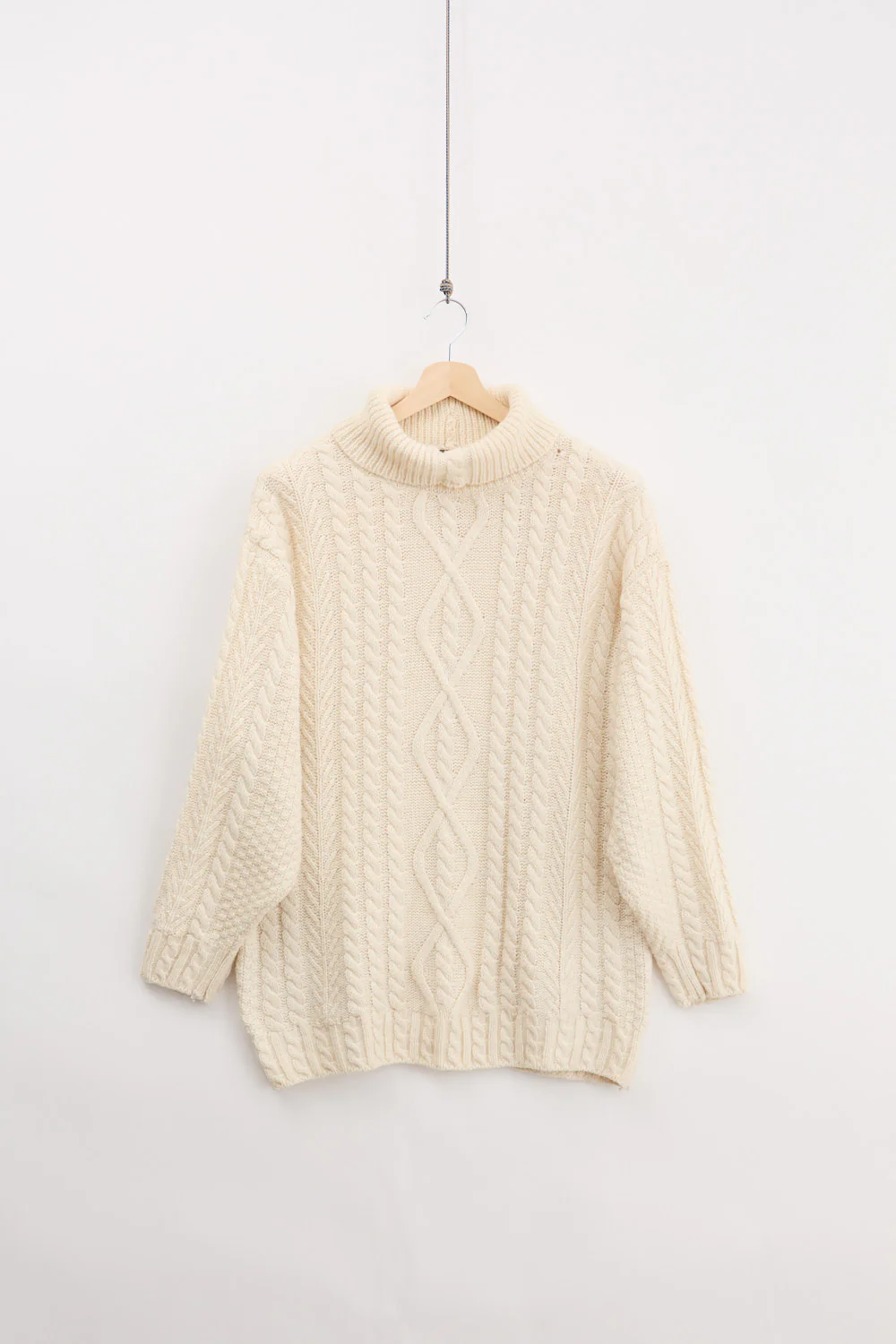 90's Traditional Irish Aran Knitted Turtleneck (L)