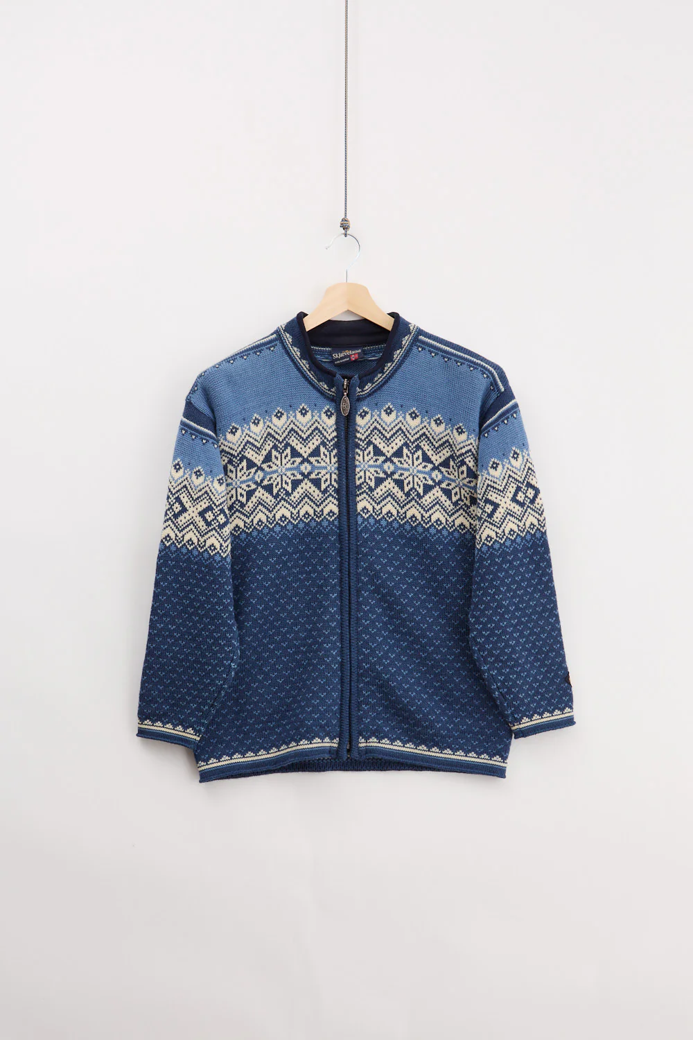 90's Skjæveland Traditional Norwegian Knitted Zip  (S)
