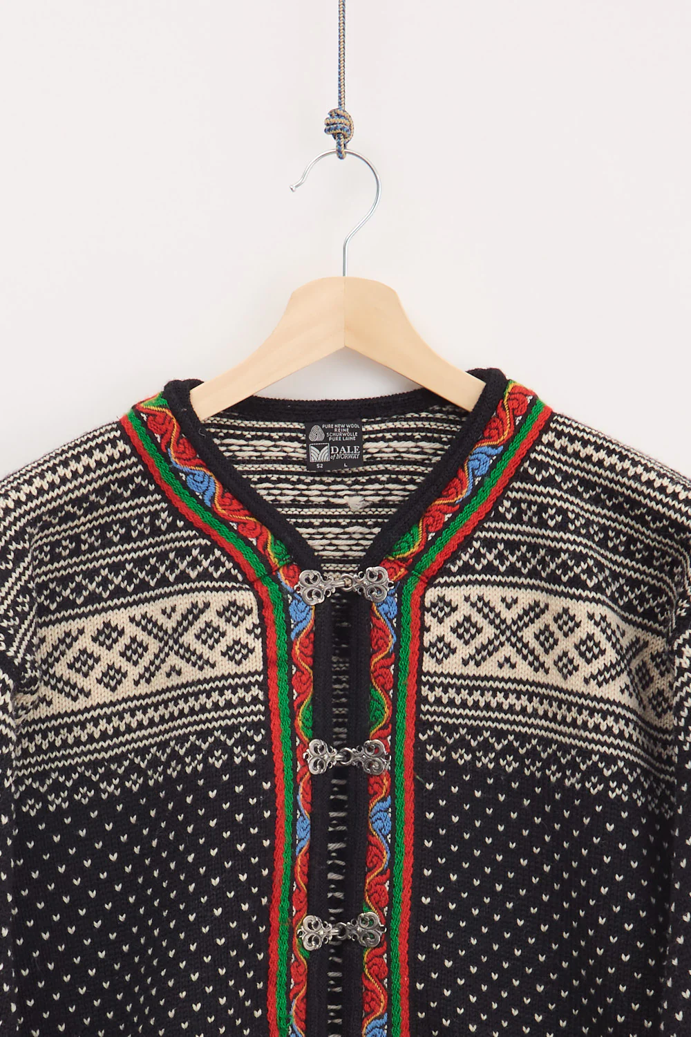 90's Dale of Norway Traditional Cardigan Knit (L) - Image 2