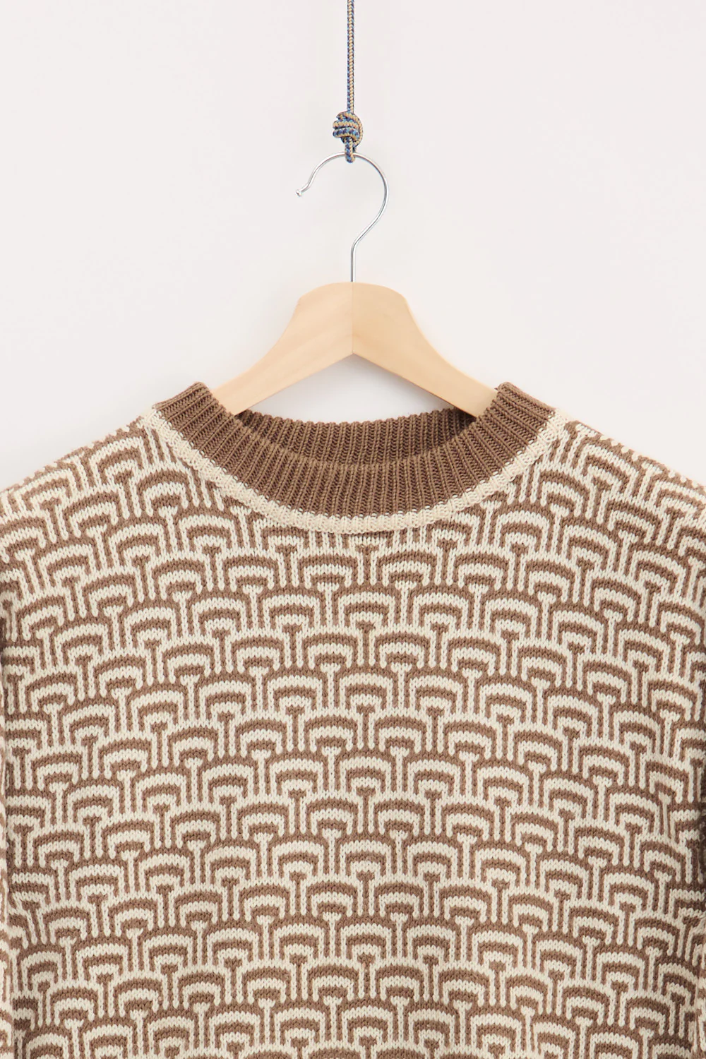Traditional Norwegian Knit (M) - Image 2