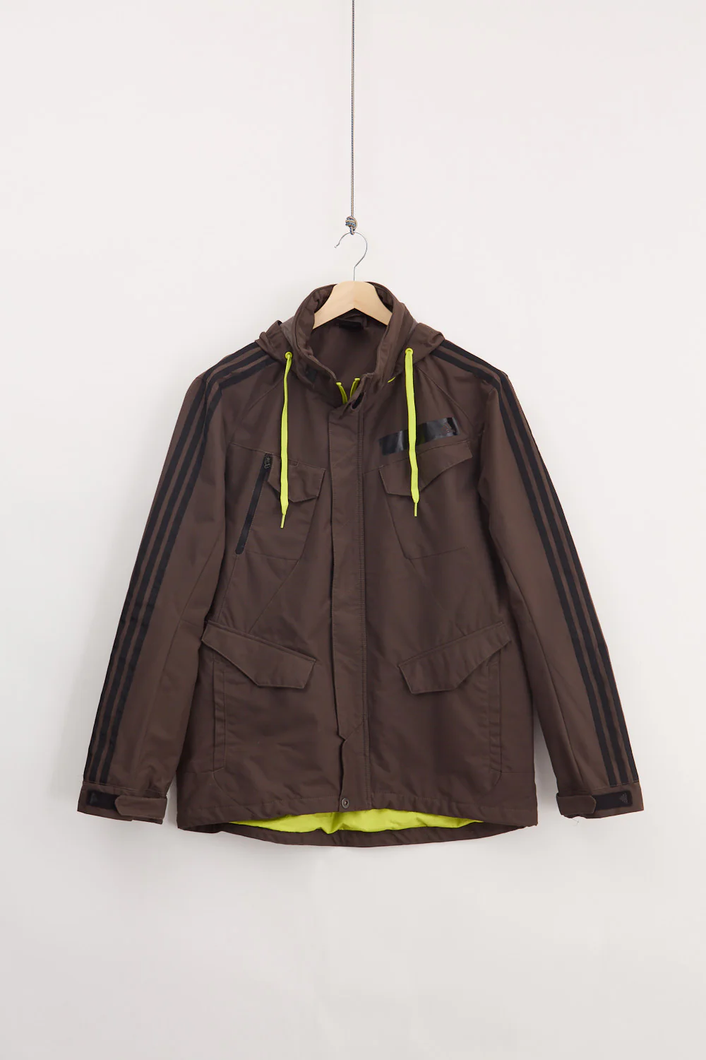Adidas Heavyweight Sports Jacket (L)
