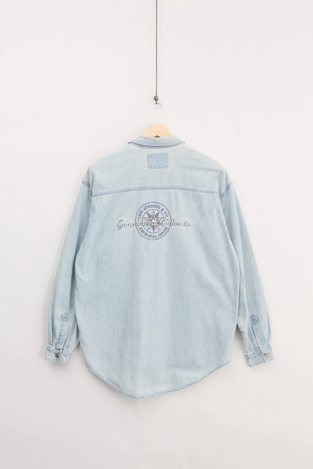 Levi's Denim Shirt (M) - Image 2