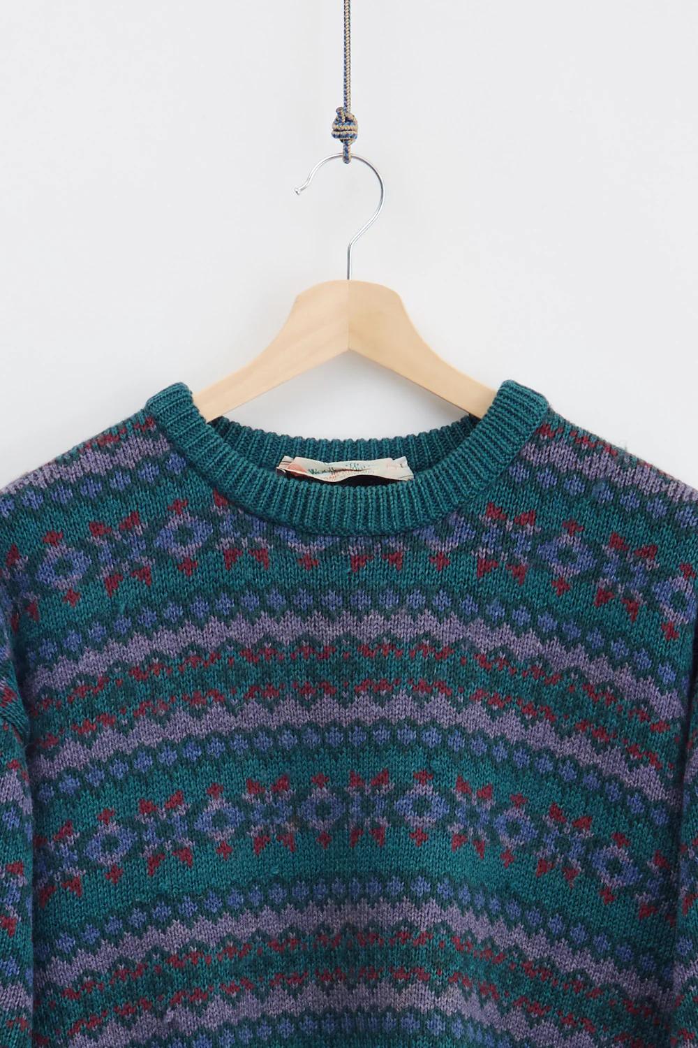 Traditional Aran Wool Knit (L) - Image 2