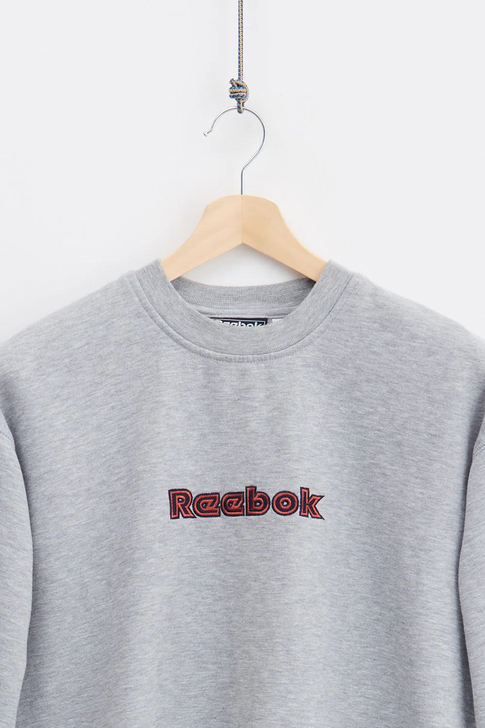 Reebok Essentials Crewneck Sweatshirt (M) - Image 2