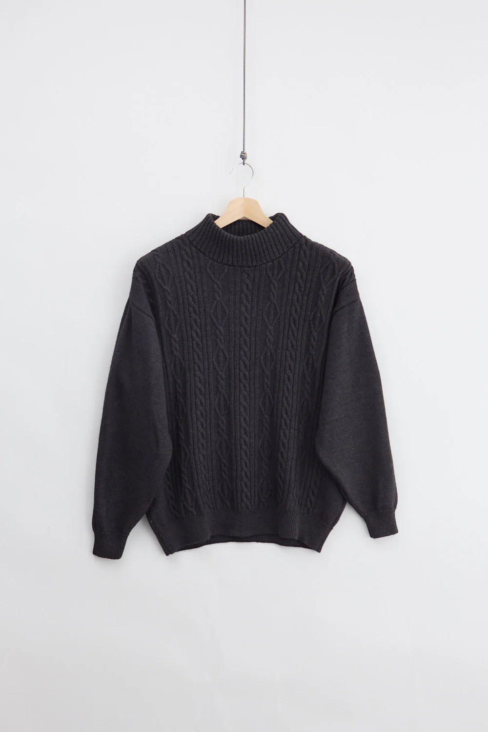 Mock Neck Wool Cable Knit Sweater (M)