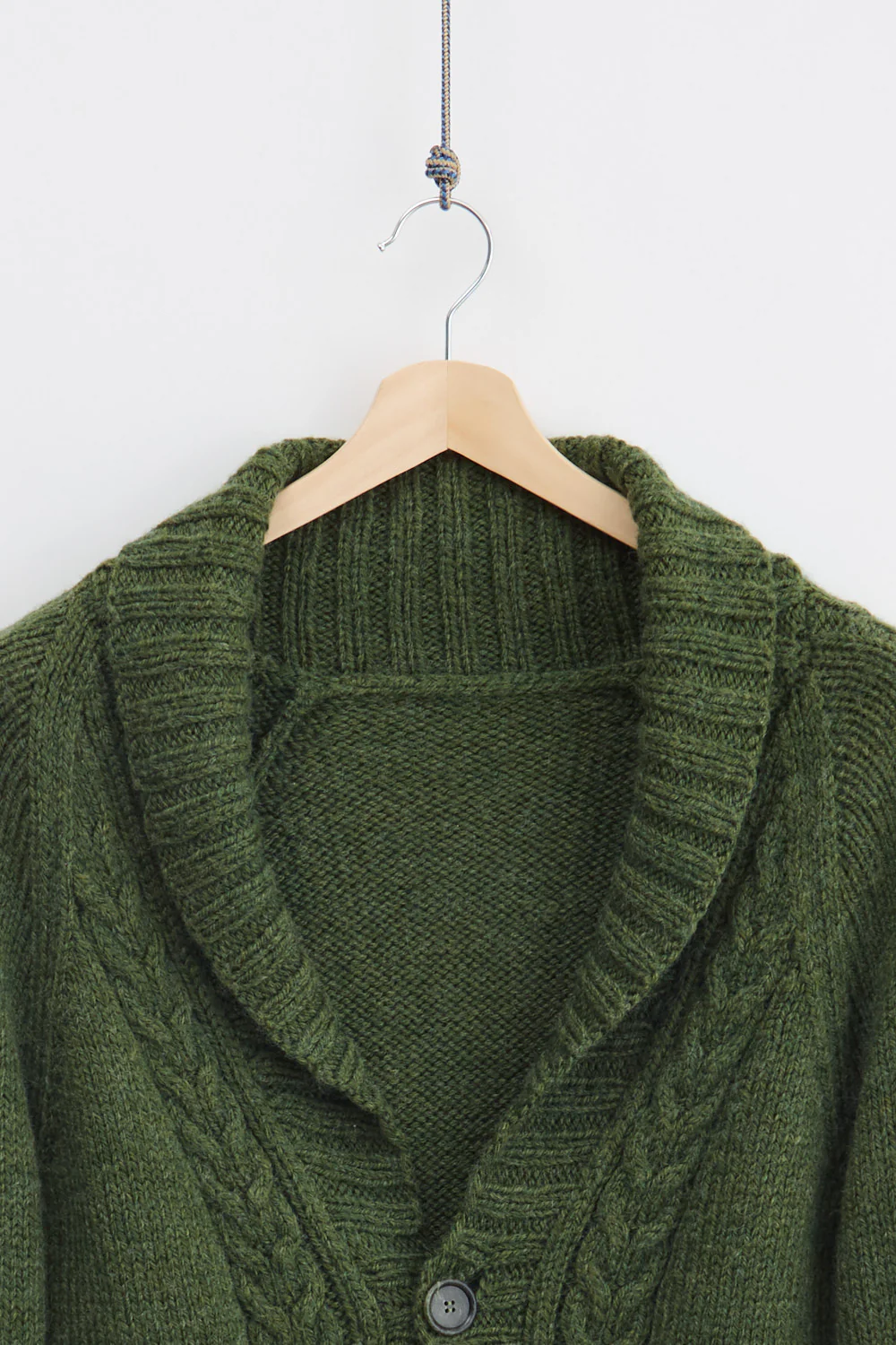Traditional Wool Cable Knit Cardigan (XL) - Image 2
