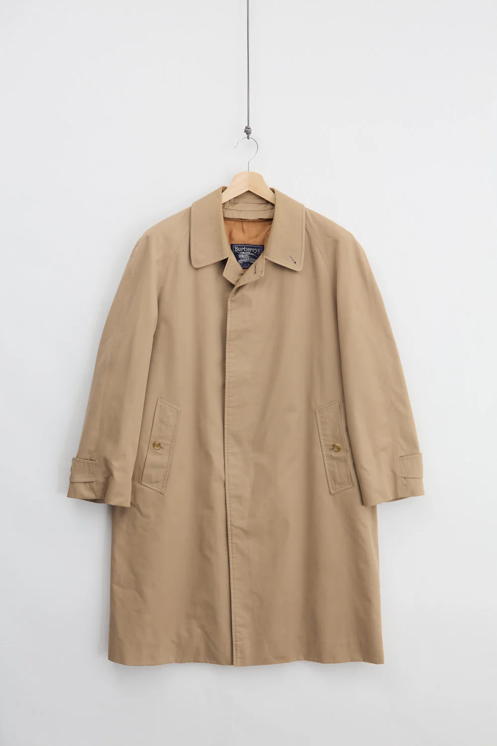 Burberry Mac Coat (M)