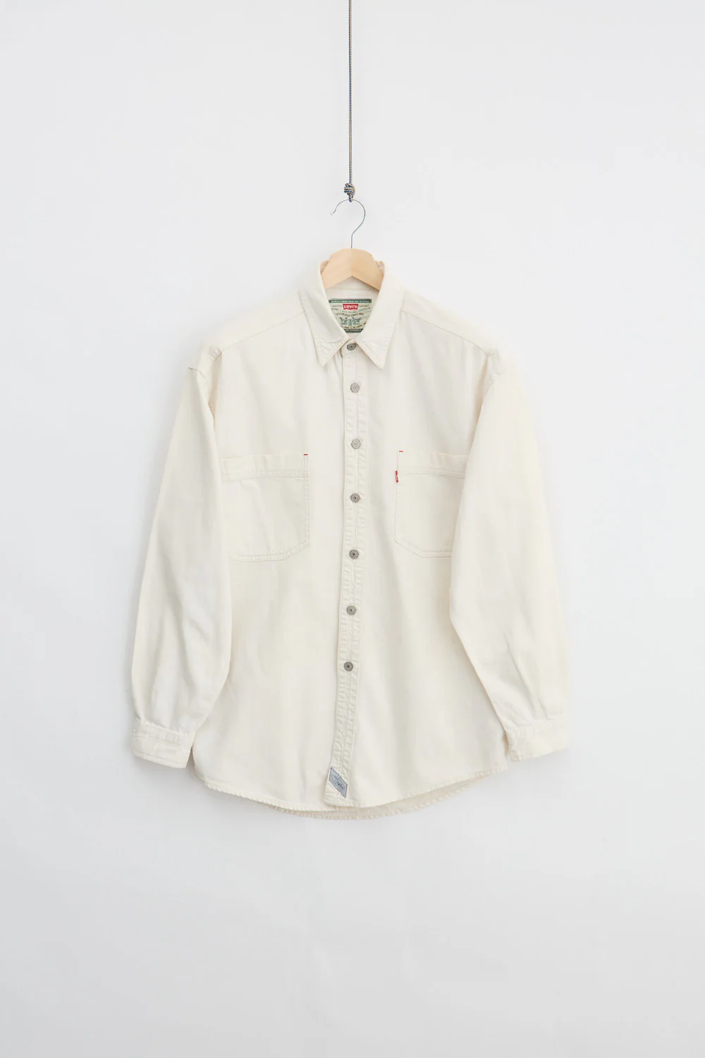 90s Levi's Denim Shirt (M)