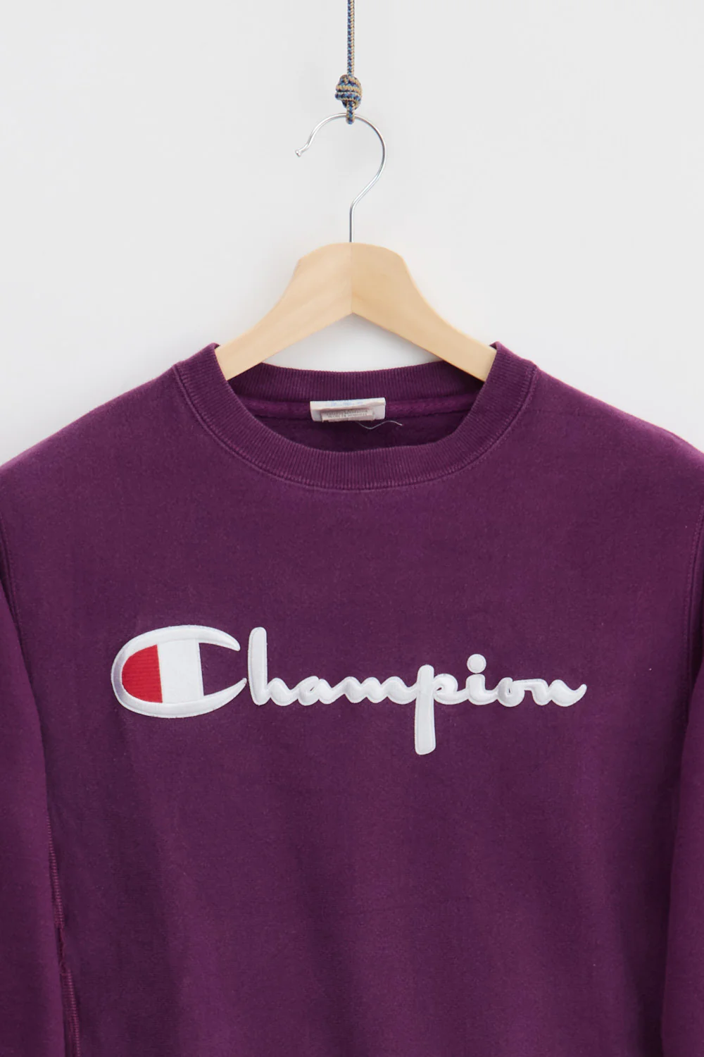 Champion Crewneck (M) - Image 2