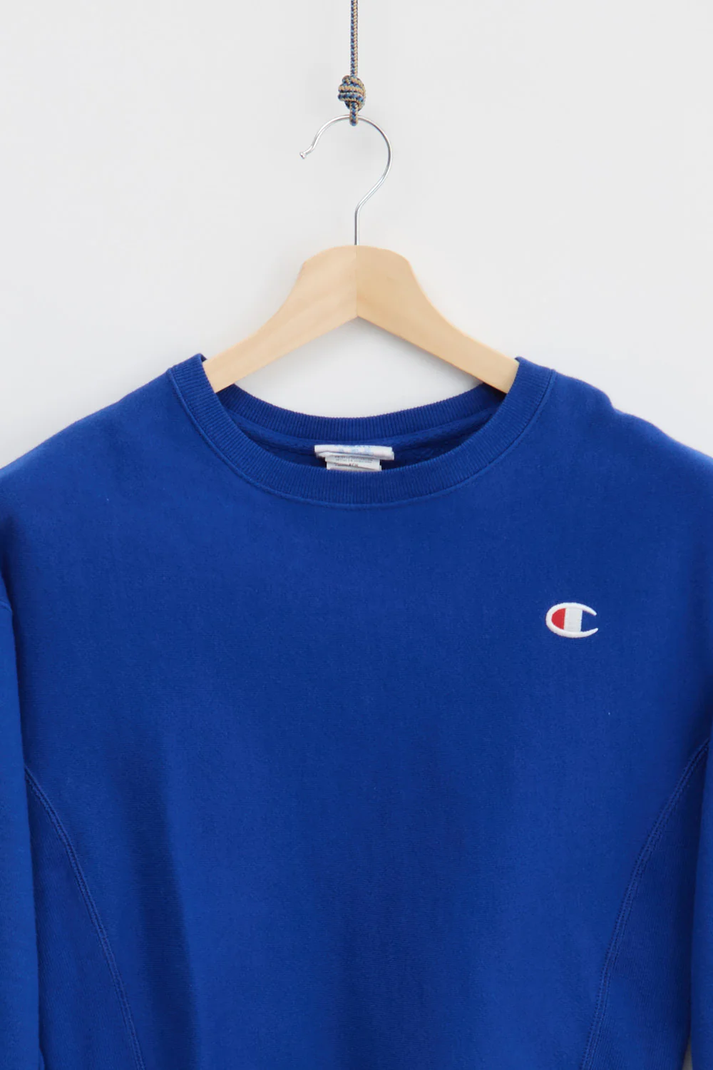 Champion Crewneck (XS) - Image 2