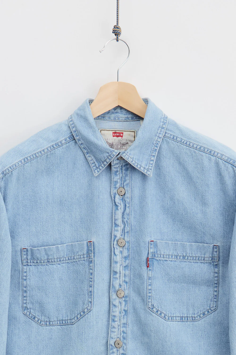 Levi's Denim Shirt (M) - Image 2