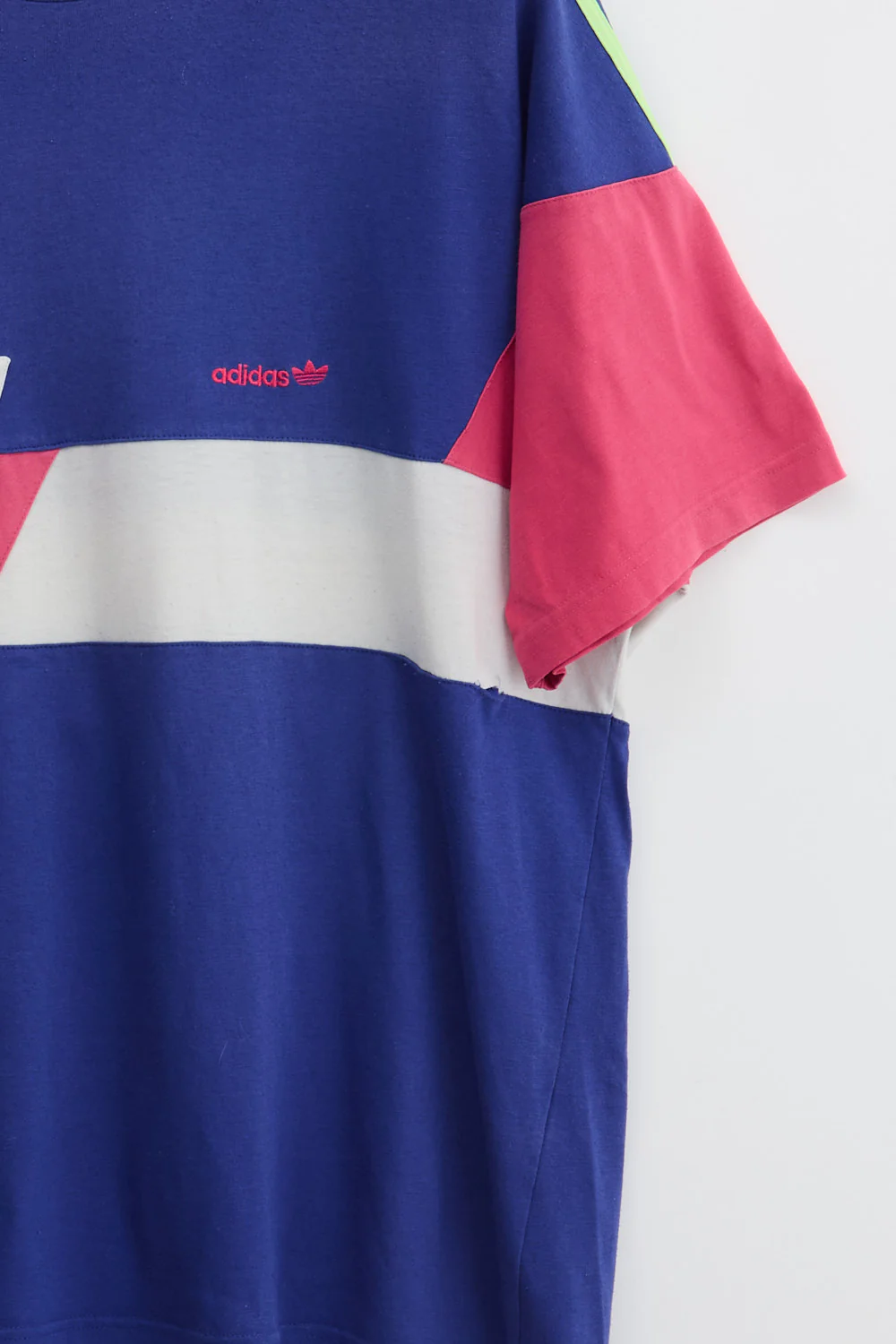 Adidas Striped Tee (XL) - Image 2