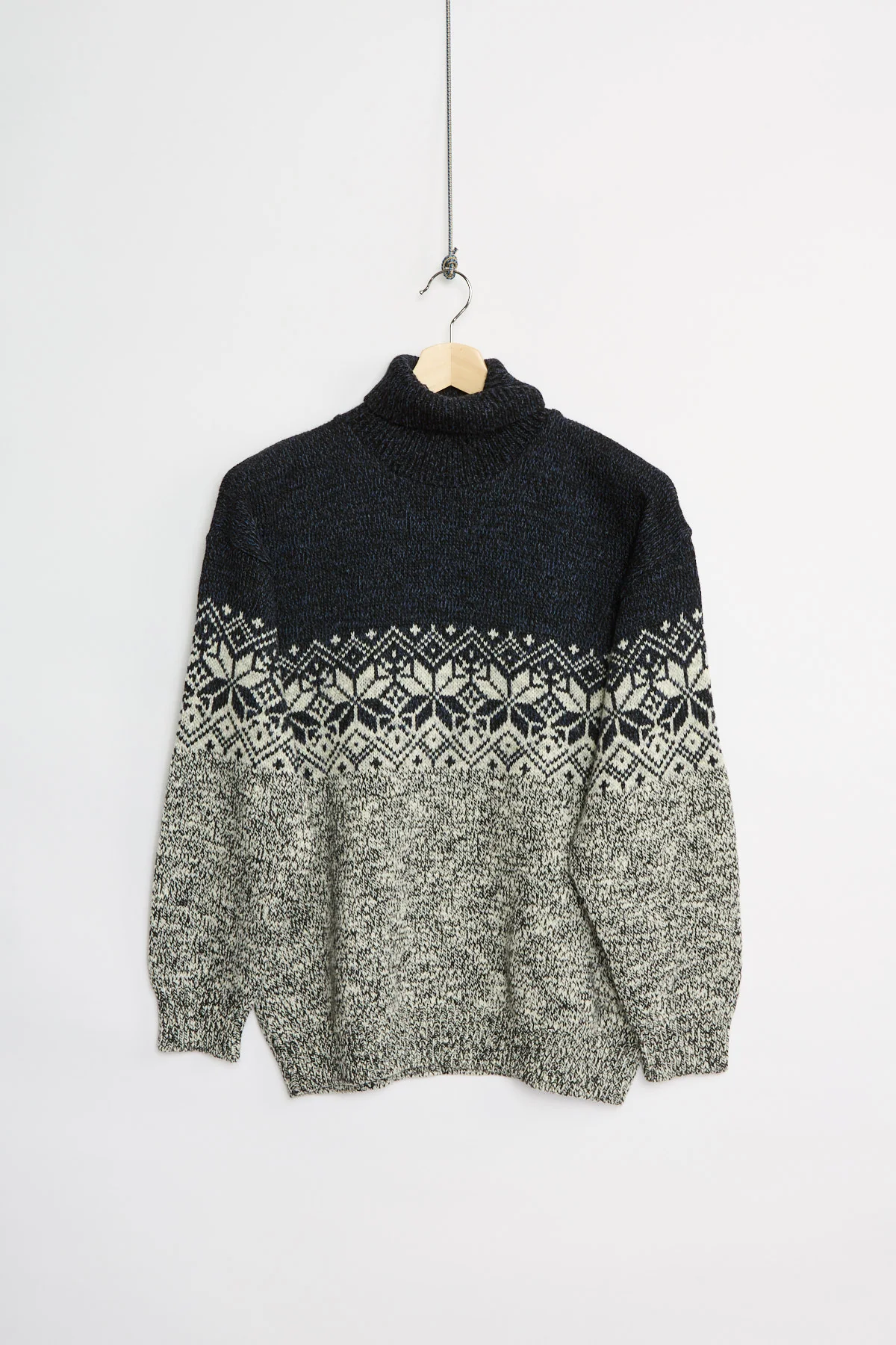 90's nordic style roll-neck (M)