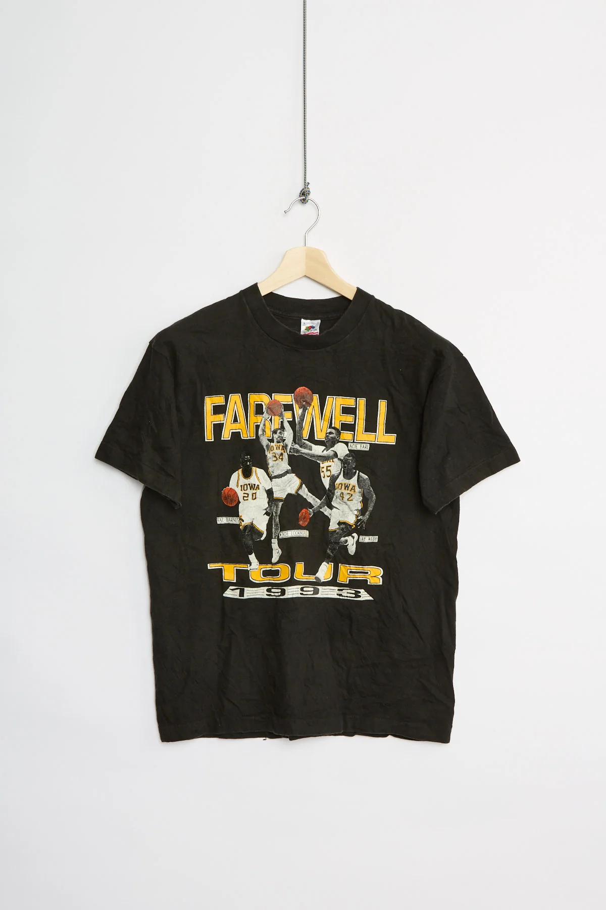 1993 Iowa Hawkeyes tee (L)