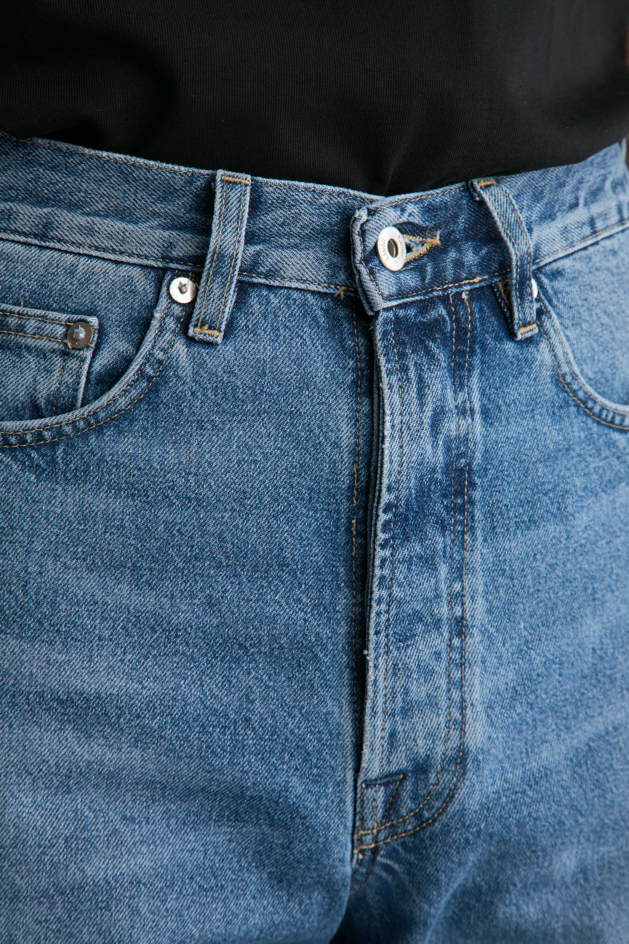 Barnes Japan New Blue - Image 10