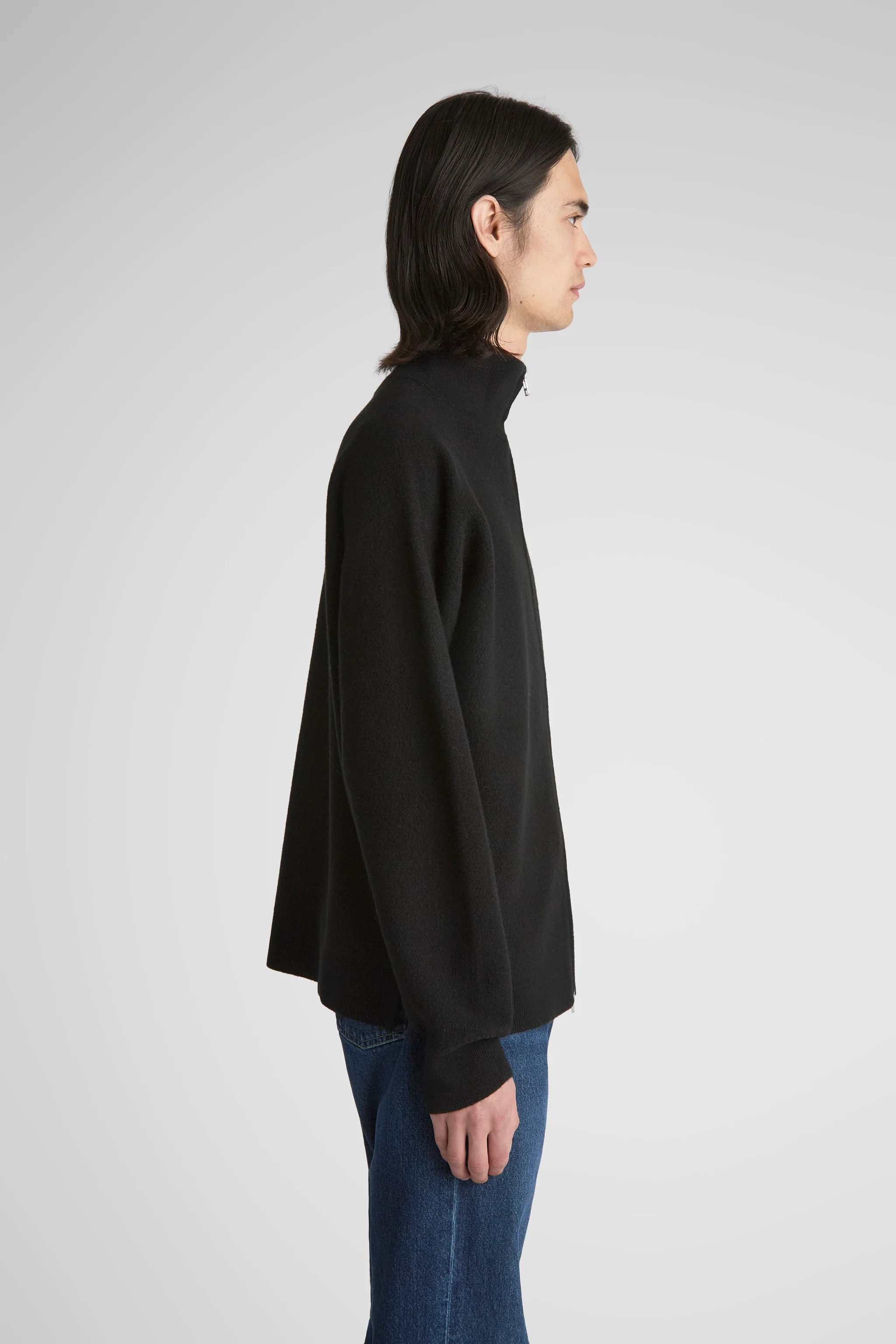 Buzz Black - Image 3