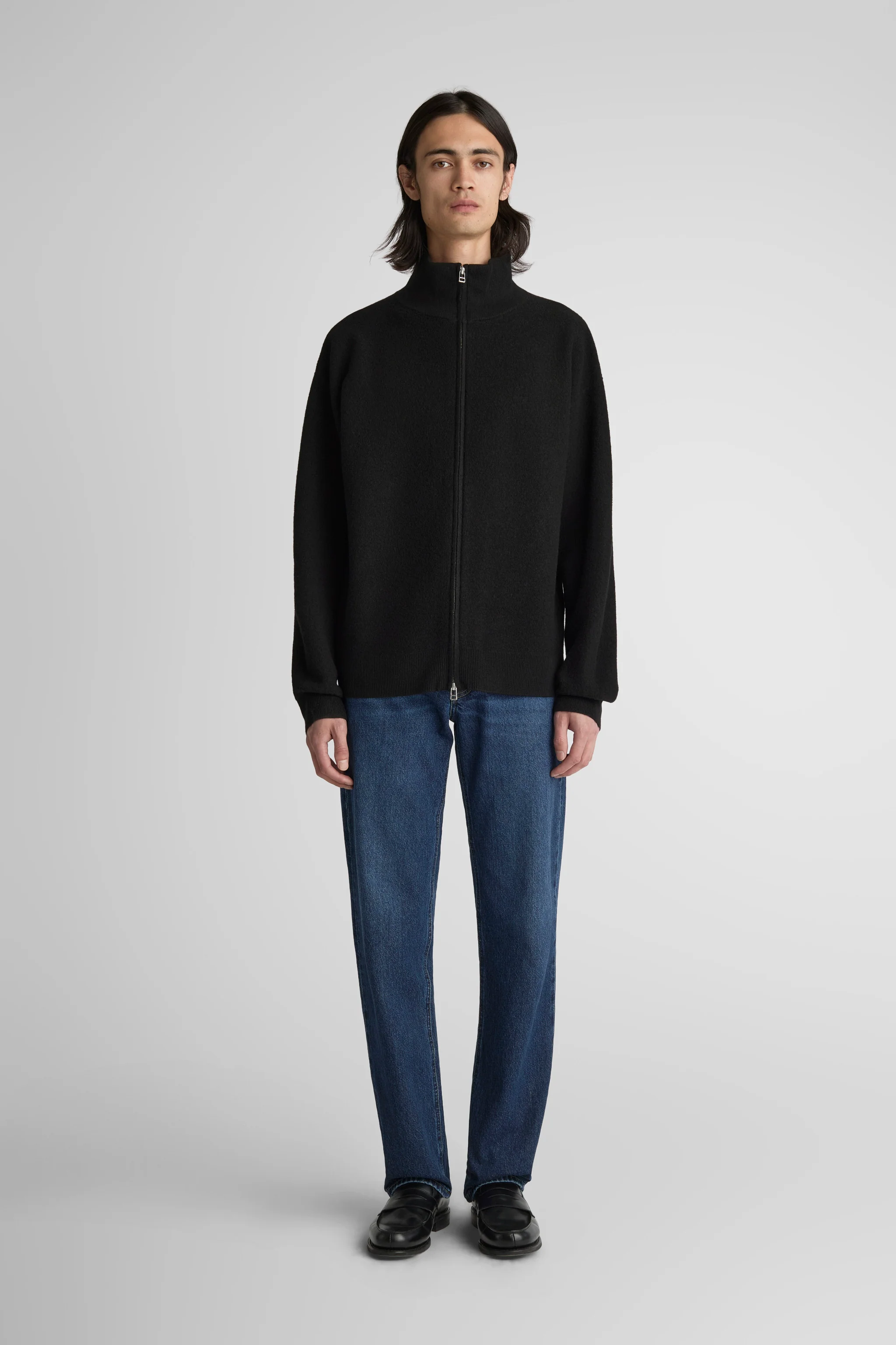 Buzz Black - Image 7