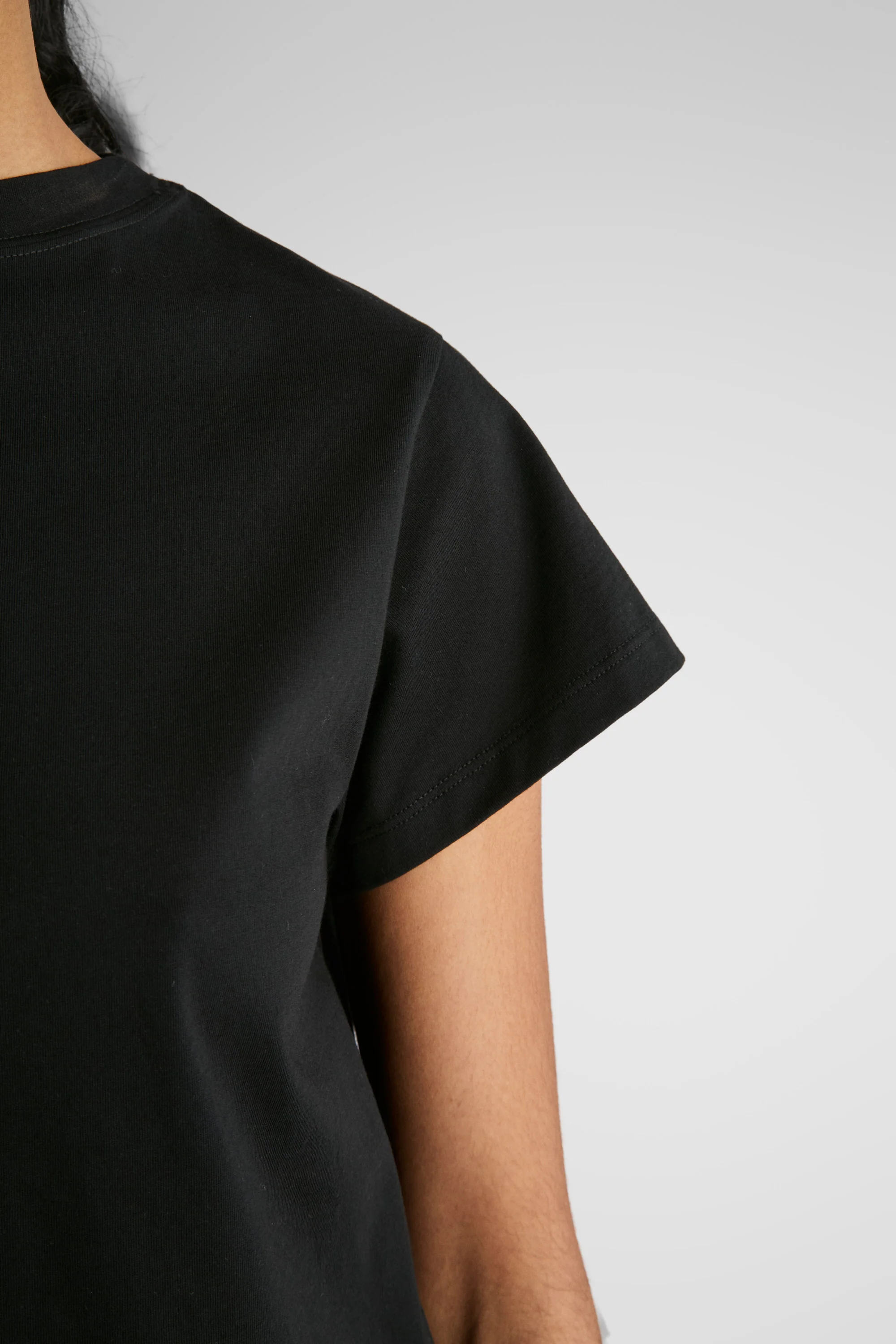 Hyde Tee Black - Image 8