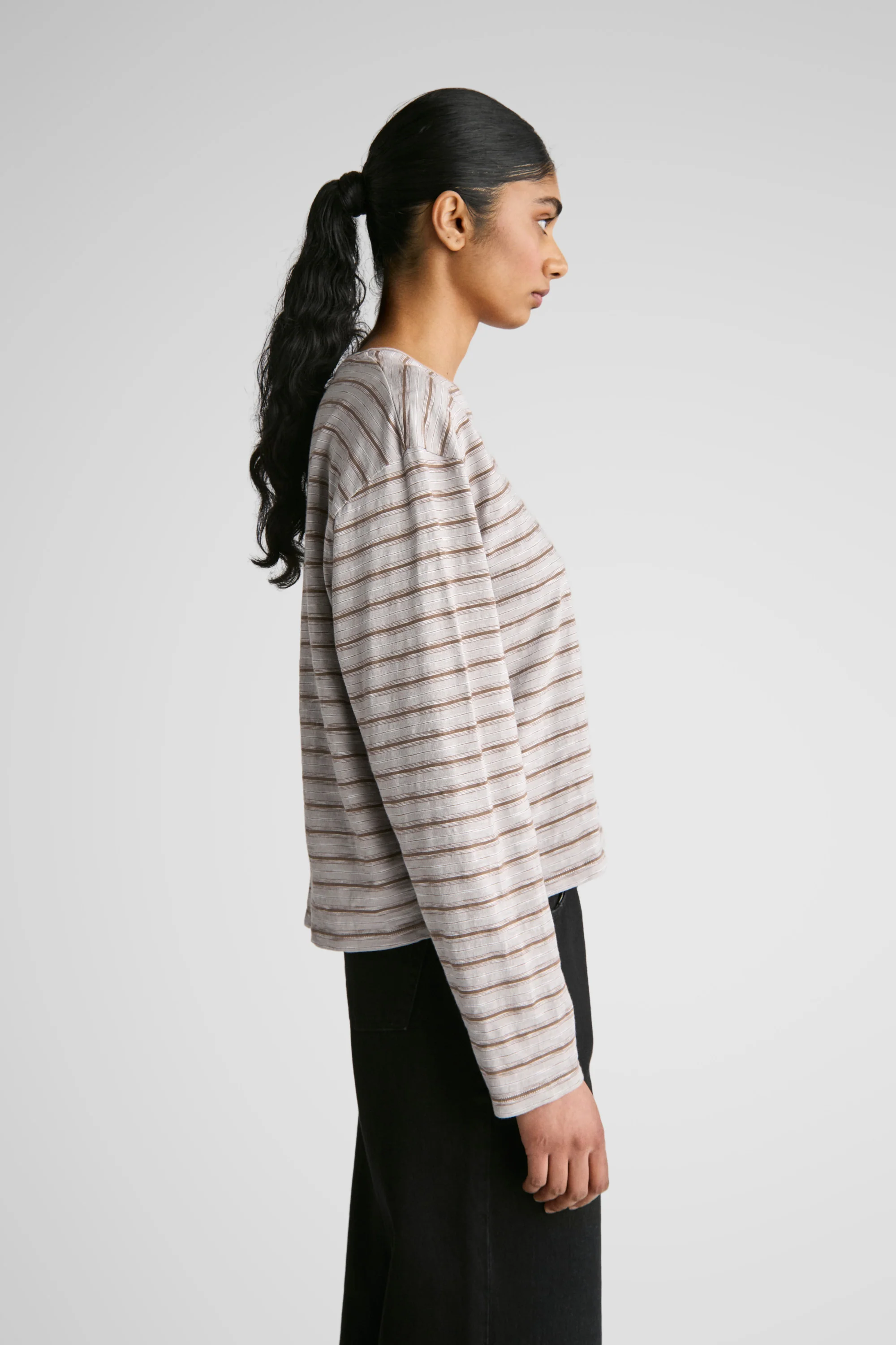 Mila Carma String - Image 4
