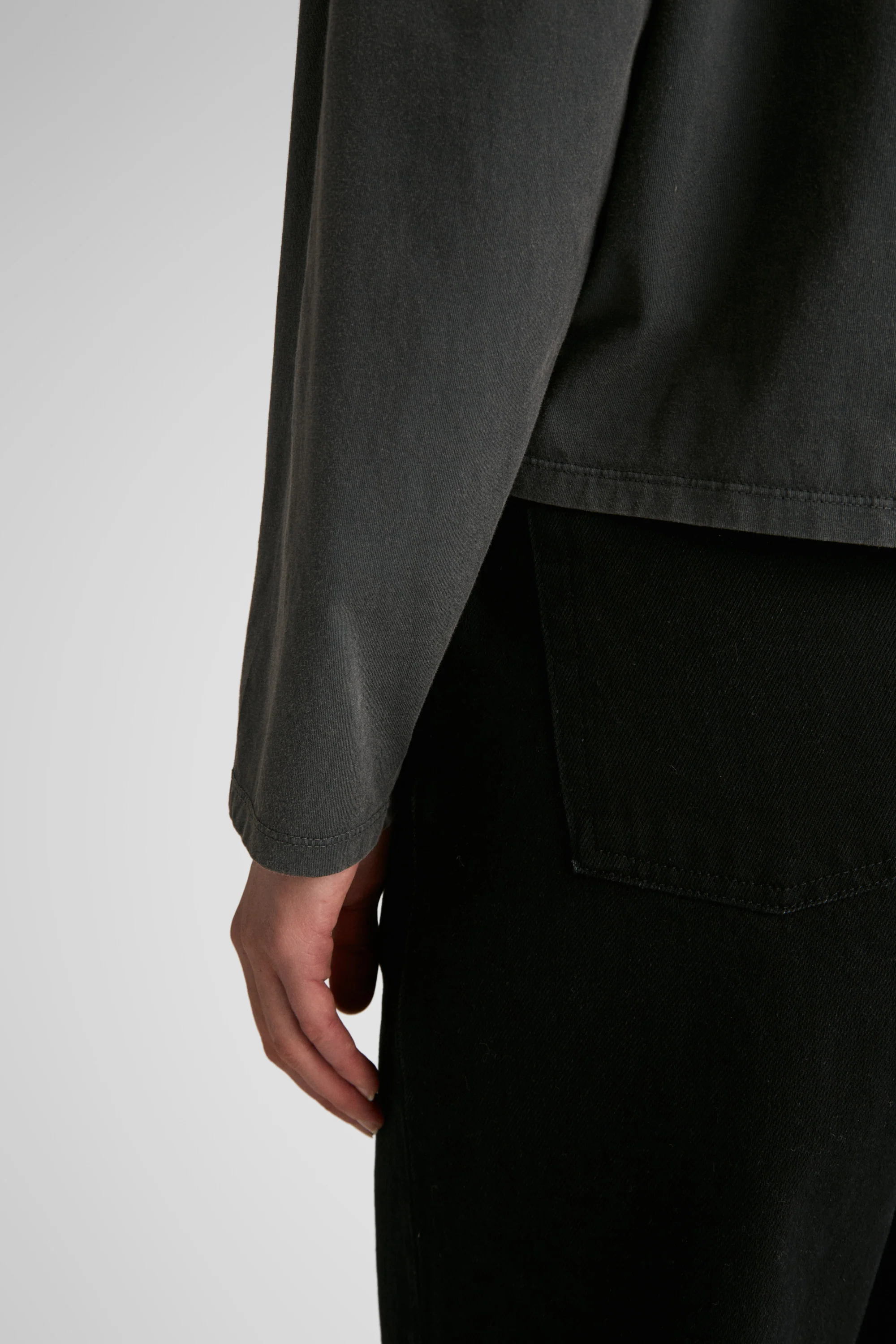 Mila Charcoal Fadeout - Image 10