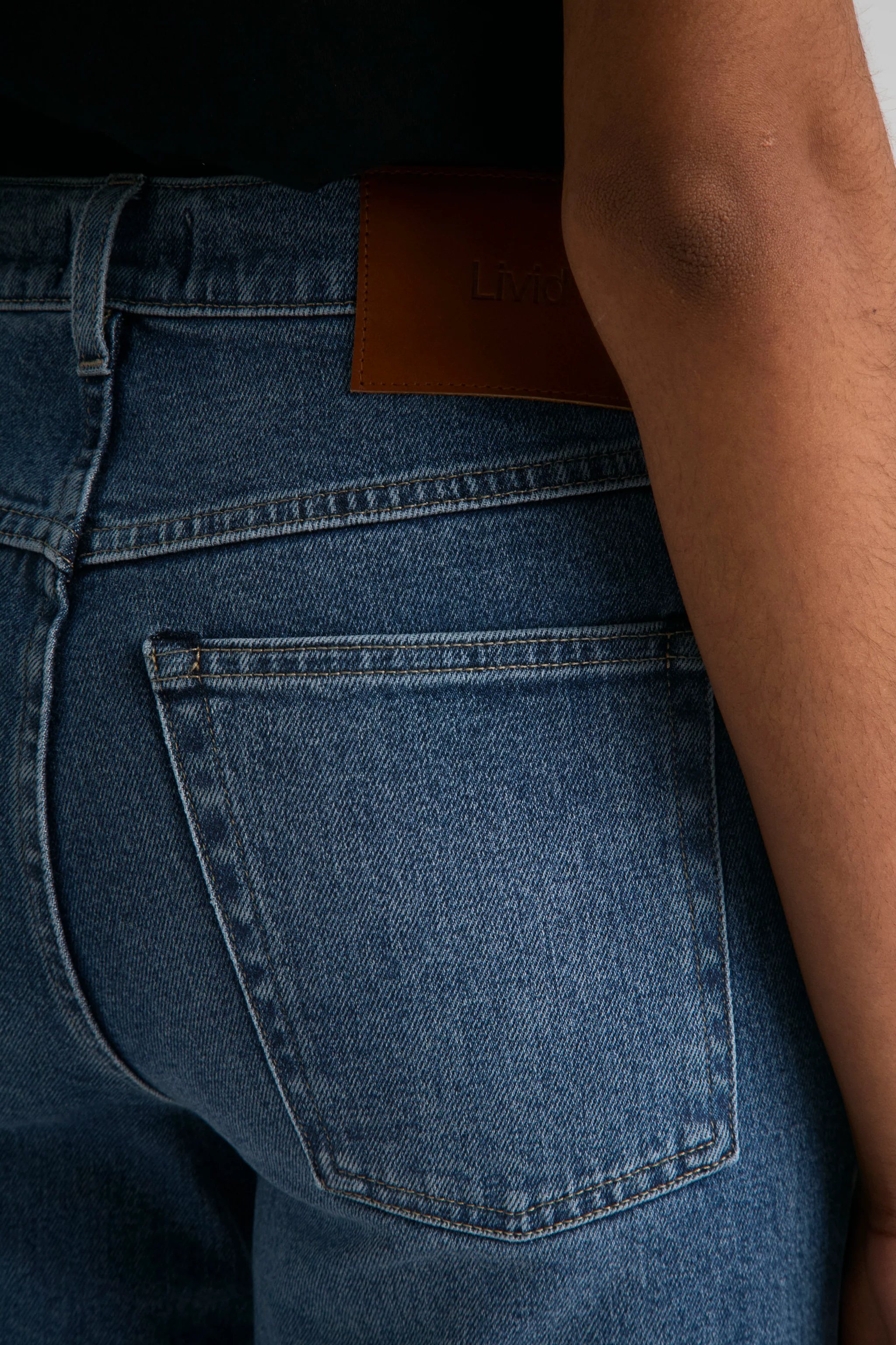Page Japan Indigo Dusk - Image 6