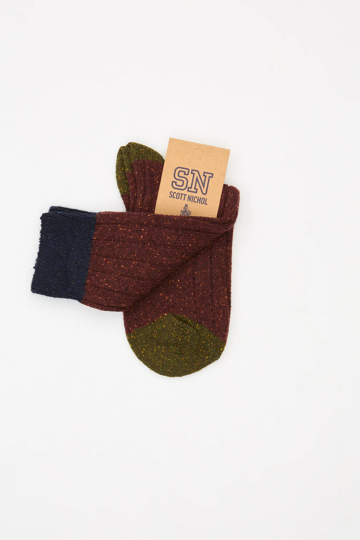Thornham FW25 Maroon Fleck - Image 2
