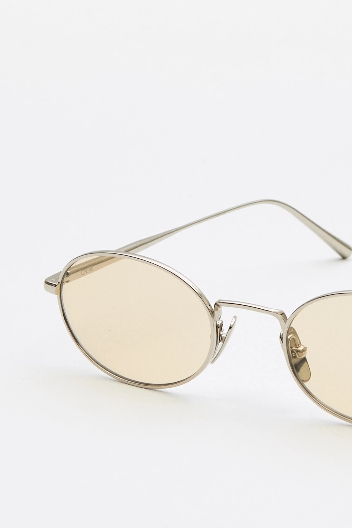Titan Oval Silver - Image 2